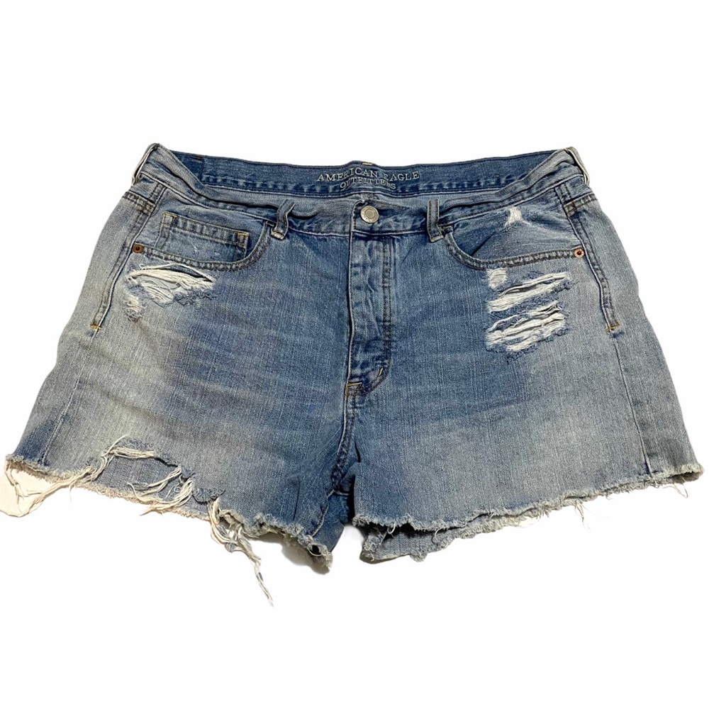 American Eagle Outfitters Highwaist Shorts Size 16